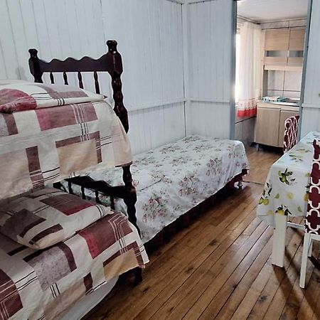 Вилла Casa De 2 Quartos Com 2 Ares-Condicionados Em Torres-Rs - Na Mais Bela Praia Gaucha - Cozinha - Banheiro - Tv Smart 32 E Wi-Fi - Estacionamento - Anfitria Superhost No Bnb Экстерьер фото