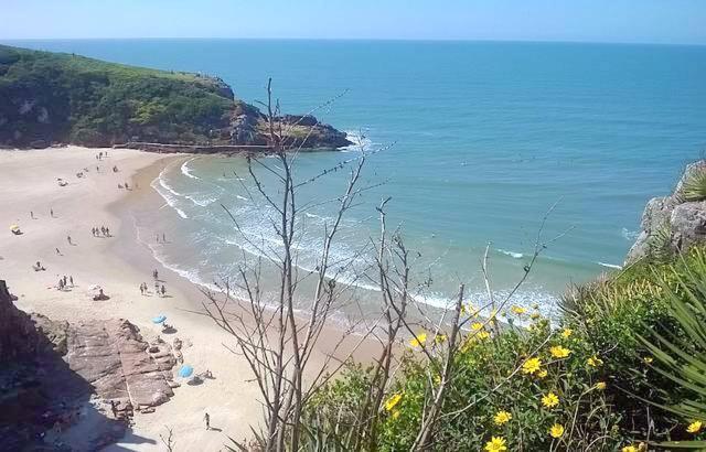 Вилла Casa De 2 Quartos Com 2 Ares-Condicionados Em Torres-Rs - Na Mais Bela Praia Gaucha - Cozinha - Banheiro - Tv Smart 32 E Wi-Fi - Estacionamento - Anfitria Superhost No Bnb Экстерьер фото