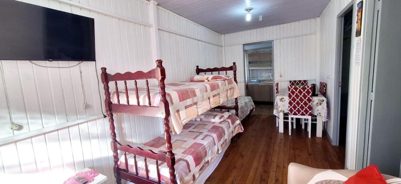 Вилла Casa De 2 Quartos Com 2 Ares-Condicionados Em Torres-Rs - Na Mais Bela Praia Gaucha - Cozinha - Banheiro - Tv Smart 32 E Wi-Fi - Estacionamento - Anfitria Superhost No Bnb Экстерьер фото
